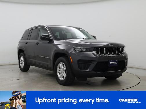 2022 Jeep Grand Cherokee Laredo