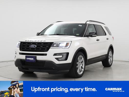 White 2017 Ford Explorer Sport