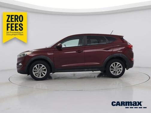 Burgundy 2017 Hyundai TUCSON SE