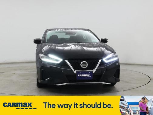 2022 Nissan Maxima SV