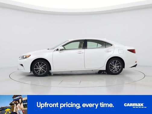 White 2016 Lexus ES 350