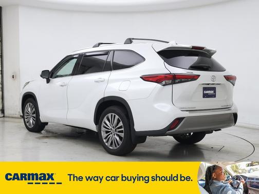 2023 Toyota Highlander Platinum