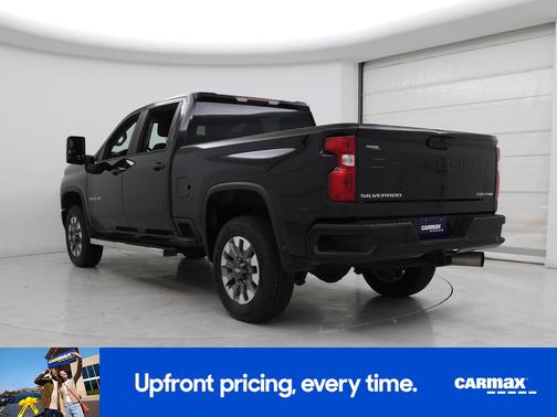 Black 2022 Chevrolet Silverado 2500 Custom