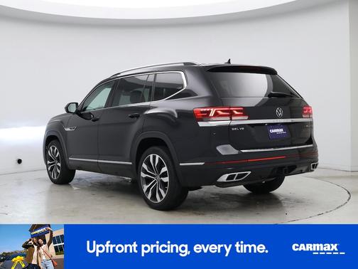 Black 2022 Volkswagen Atlas SEL Premium R-Line