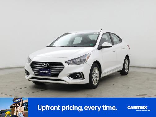 2019 Hyundai Accent SE