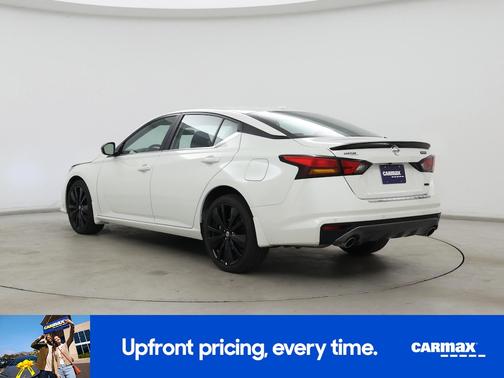 2022 Nissan Altima SR
