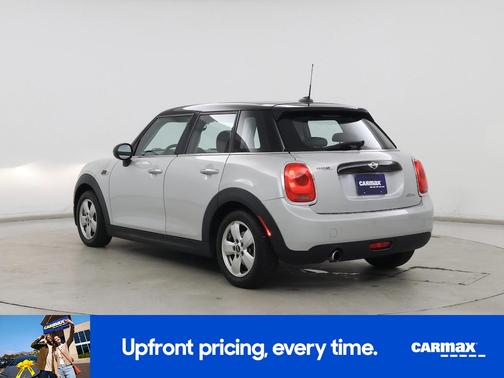 2016 MINI Hardtop Cooper (M6)