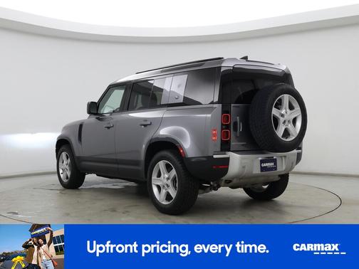 2022 Land Rover Defender 110 SE