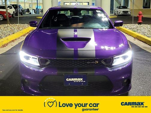 Photo 2 of 25 of 2019 Dodge Charger Scat Pack