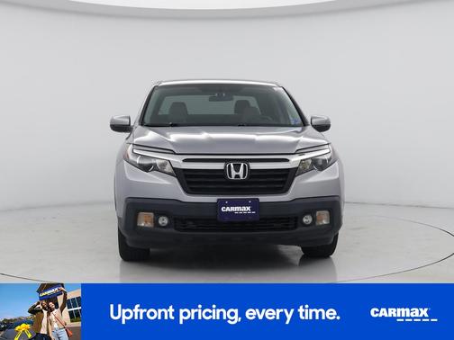 Silver 2017 Honda Ridgeline RTL