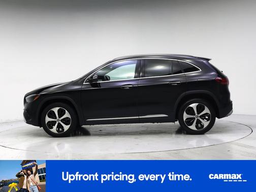 Black 2025 Mercedes-Benz GLA 250