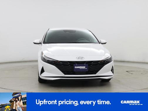 2021 Hyundai ELANTRA SE