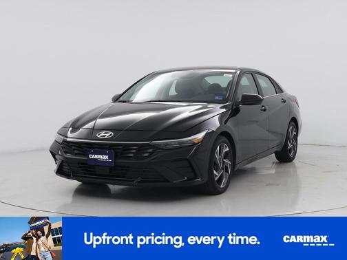 Black 2024 Hyundai ELANTRA SEL