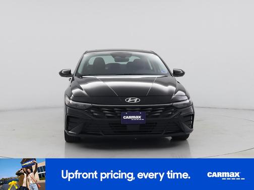 Black 2024 Hyundai ELANTRA SEL