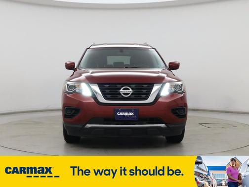 2017 Nissan Pathfinder S