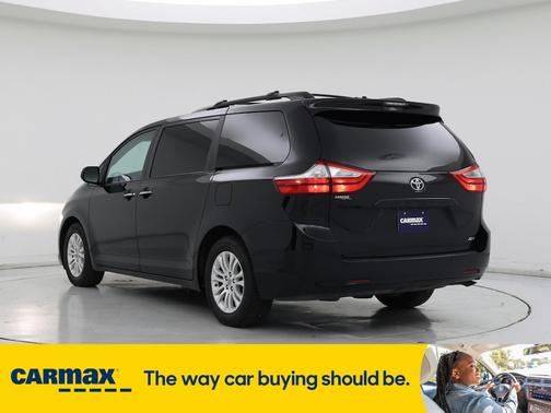 2017 Toyota Sienna XLE Premium