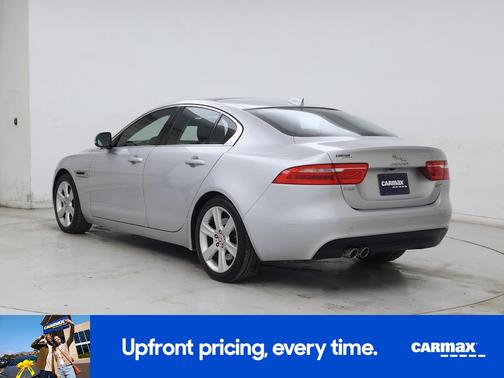 2017 Jaguar XE Prestige