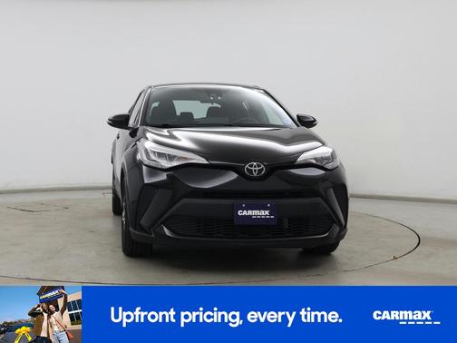 2022 Toyota C-HR XLE