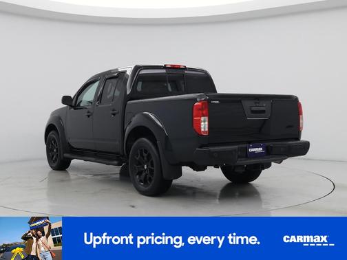 Black 2018 Nissan Frontier SV