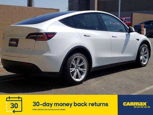 Photo 5 of 25 of 2020 Tesla Model Y Long Range