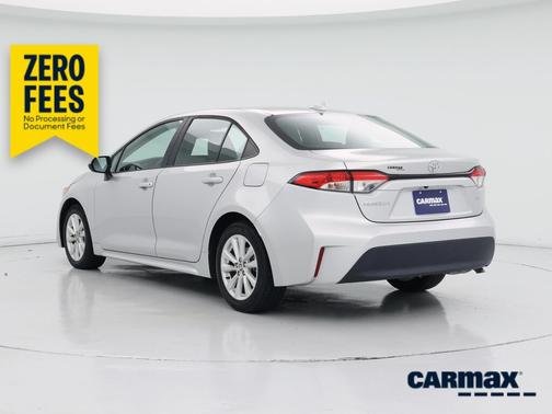 Silver 2024 Toyota Corolla LE