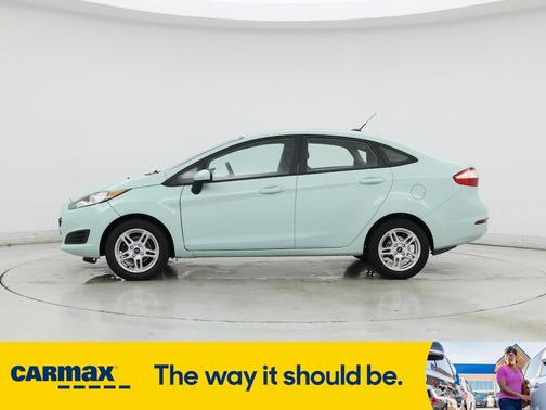 2017 Ford Fiesta SE