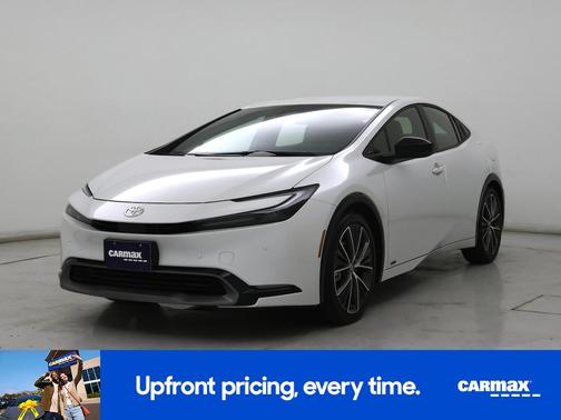 2025 Toyota Prius XLE