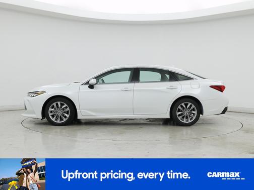 2019 Toyota Avalon XLE