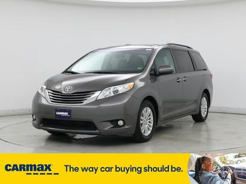 2016 Toyota Sienna XLE