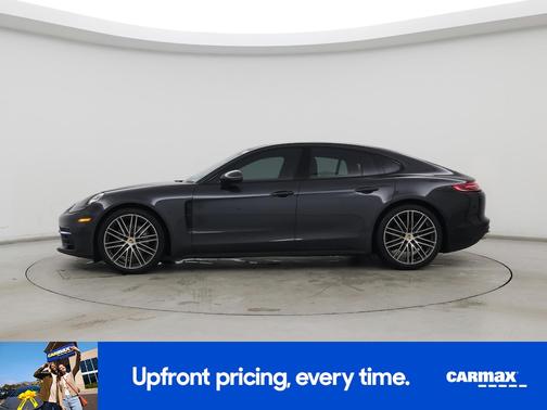 2018 Porsche Panamera 