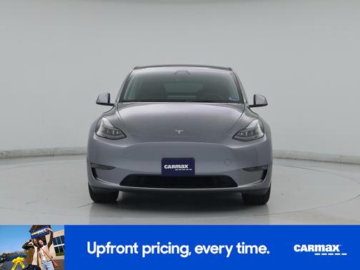 Gray 2025 Tesla Model Y Long Range