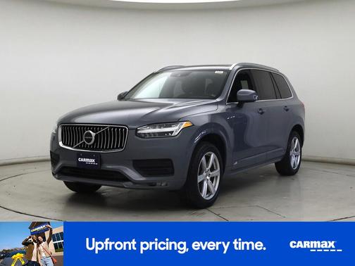 Gray 2022 Volvo XC90 T5 Momentum
