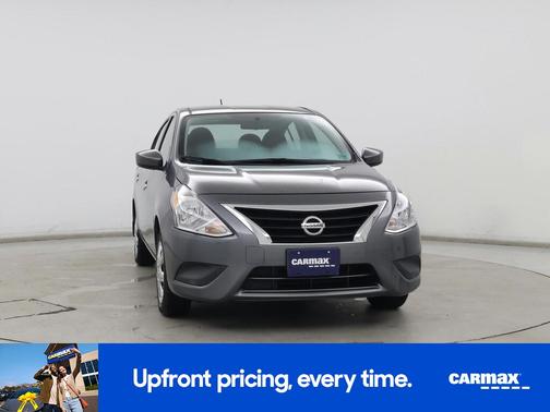 2016 Nissan Versa SV
