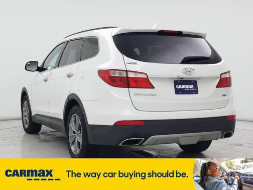 2016 Hyundai SANTA FE SE