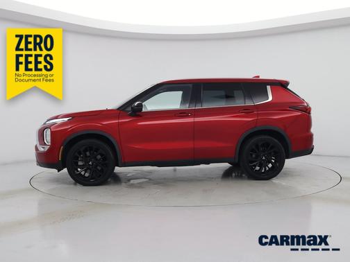 Red 2023 Mitsubishi Outlander SE Black Edition