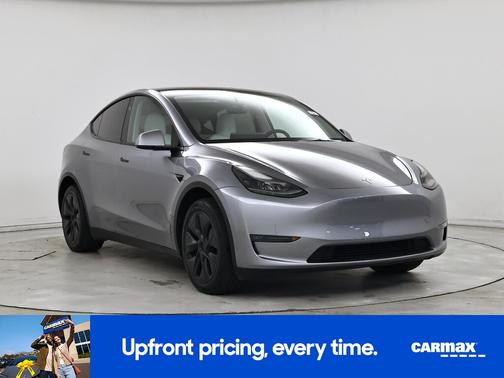 Gray 2025 Tesla Model Y Long Range