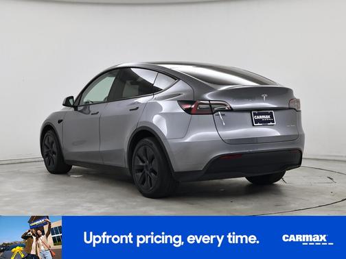 Gray 2025 Tesla Model Y Long Range