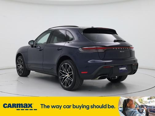 2023 Porsche Macan T