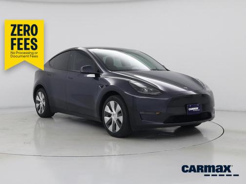 Gray 2024 Tesla Model Y Long Range