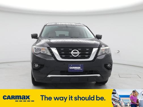 2018 Nissan Pathfinder SL