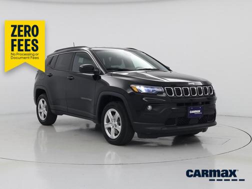 Black 2023 Jeep Compass Latitude