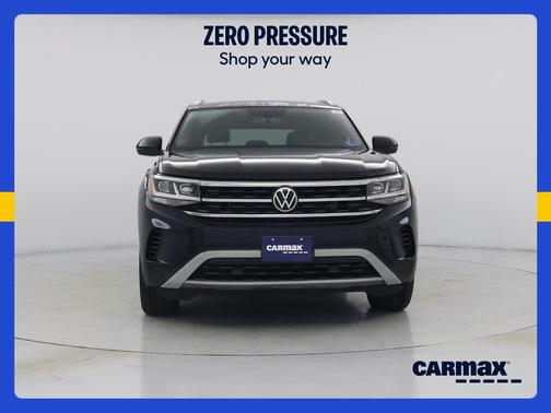 Black 2021 Volkswagen Atlas Cross Sport SE w/Tech