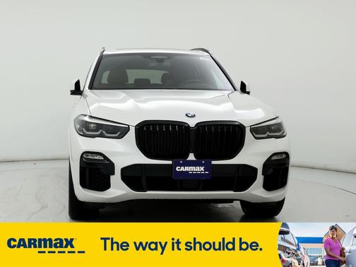 2021 BMW X5 M50i