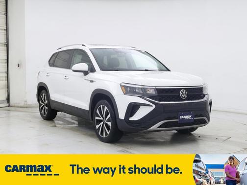 2022 Volkswagen Taos SE