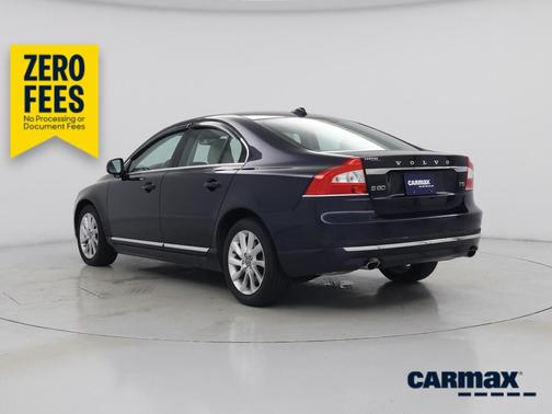 Blue 2015 Volvo S80 T5