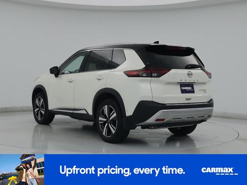 White 2023 Nissan Rogue Platinum