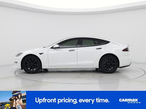 White 2022 Tesla Model S Plaid