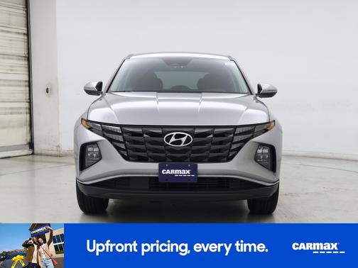 2022 Hyundai TUCSON SE