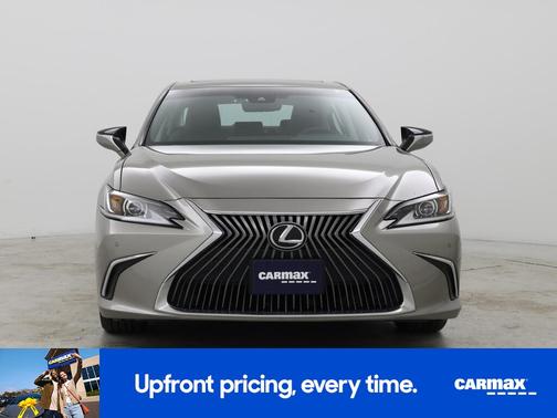 2019 Lexus ES 350 