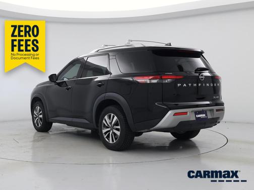 Black 2023 Nissan Pathfinder SL
